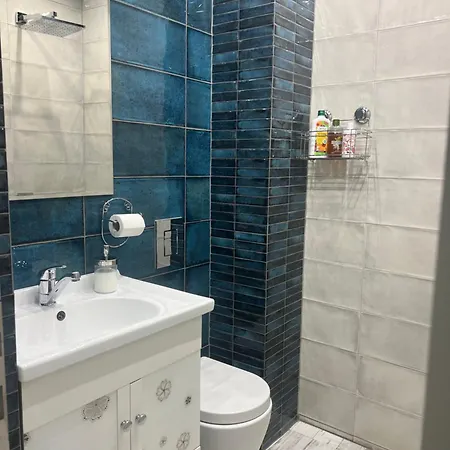 Cozy And Modern Krasno Selo, Free Parking Appartement *